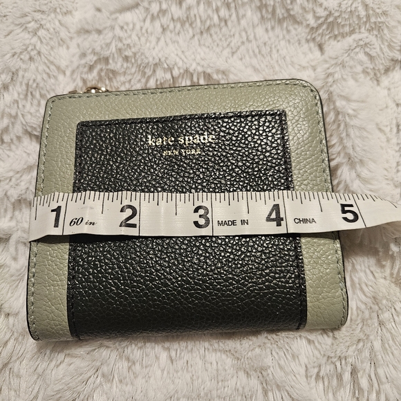 EUC Kate Spade Wallet - Picture 10 of 11